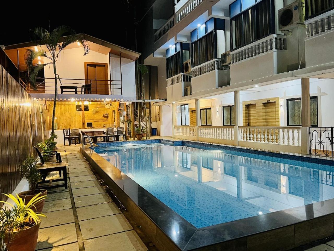 Hotel Pleasure Inn Near Turtle Beach Morjim Manage By Ld Group Of Hospitality Exterior photo